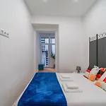 Bright 3br W/ 2 Baths - Near Graca & Tagus | By Airnest Apartment *